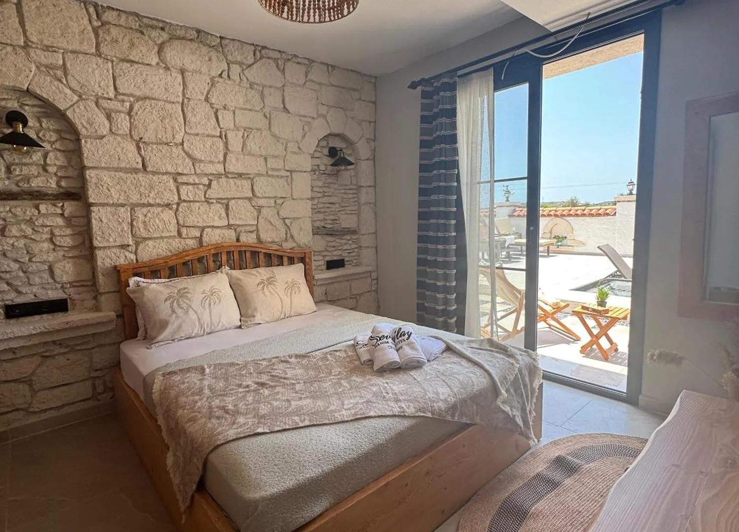 Sevilay Hanim Otel Çeşme Hotel